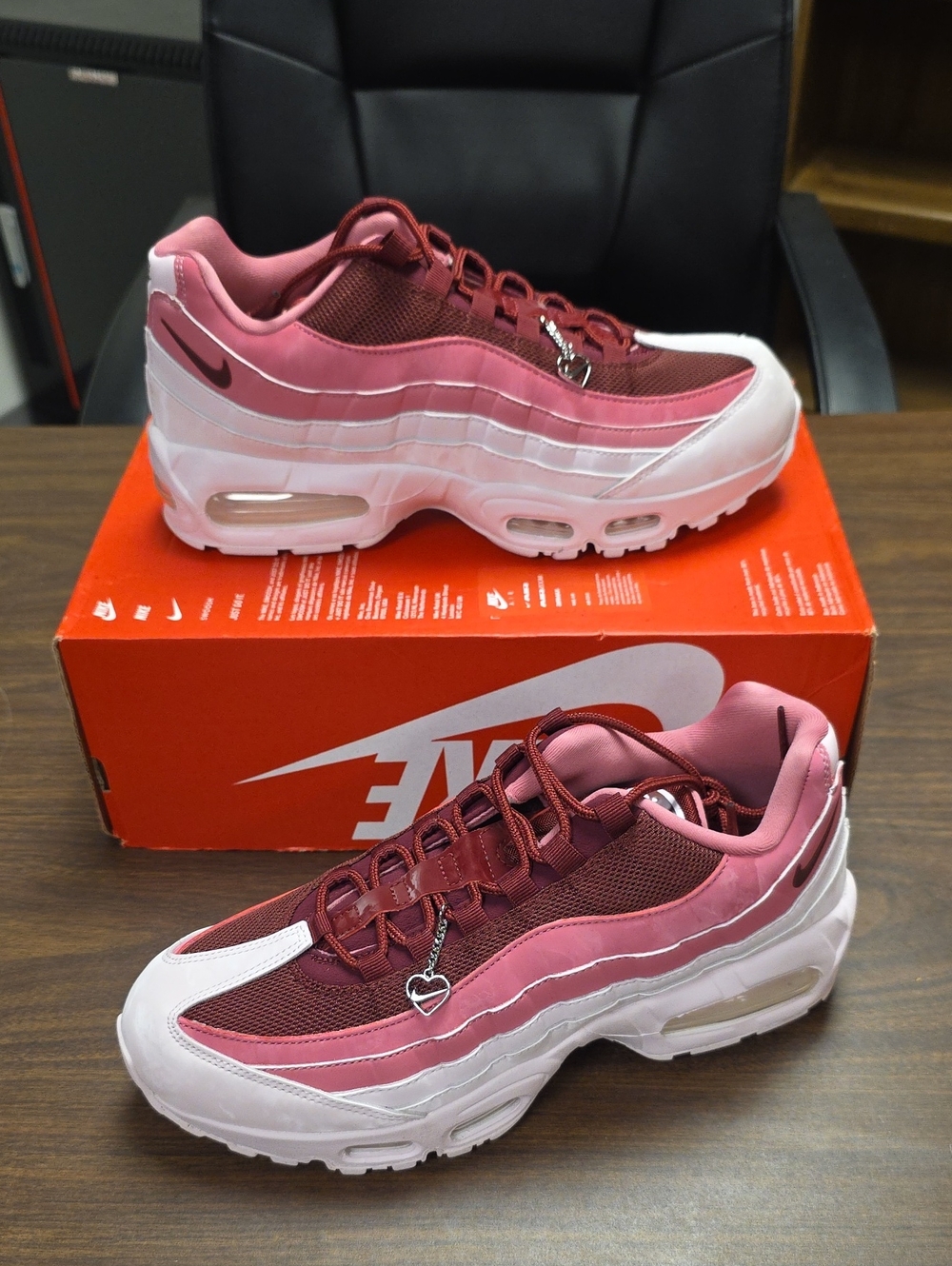 Nike Air Max 95 Big Bubble 'Valentines Day' IB8156-600 Women's Size 10.5 New